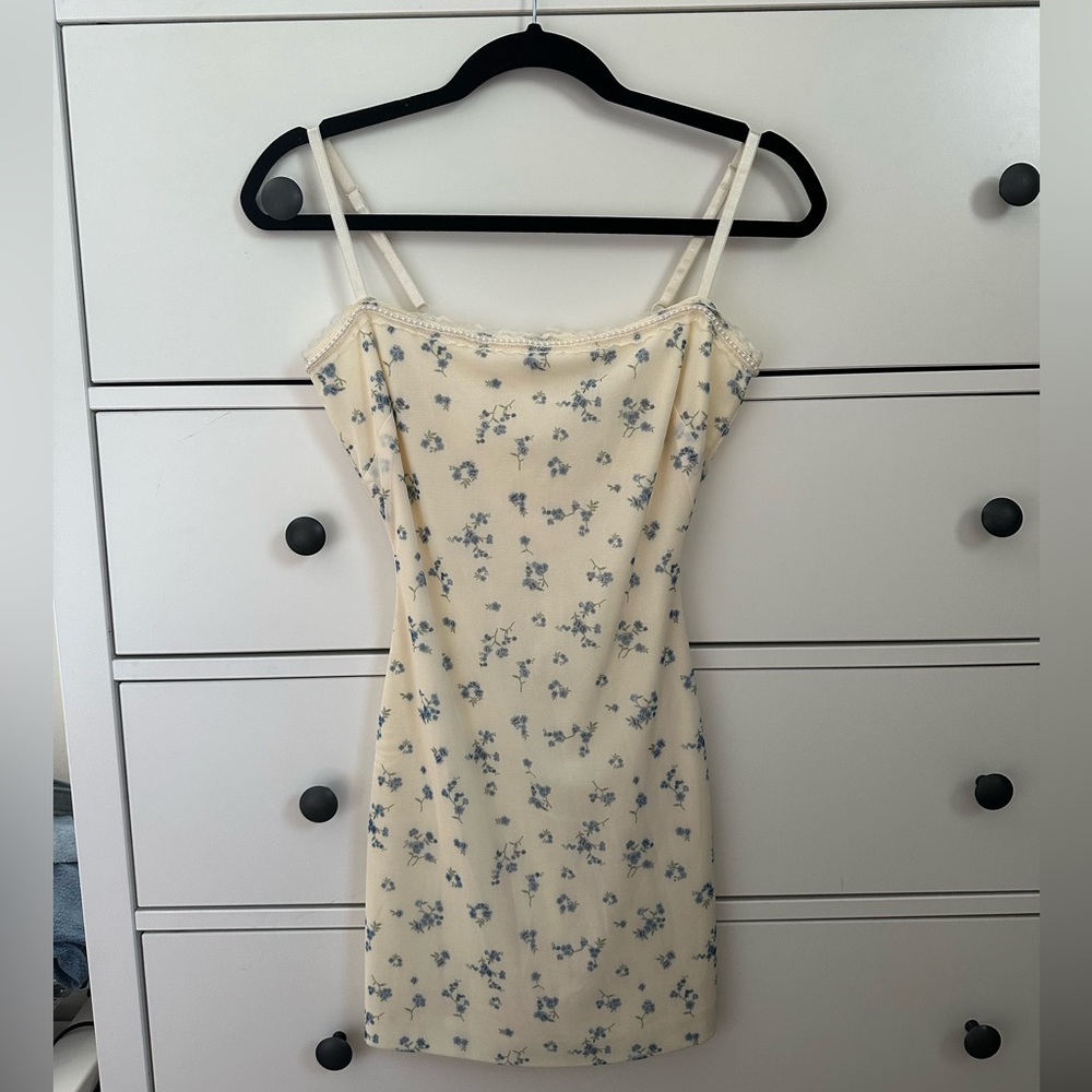 Danielle Guizio Floral Mini Dress with Pearl Trim NWOT XS